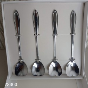 CJ 4 COLHERES 28300 EM AÇO INOX PARA CHA HEART PRATEADO CORAÇÃO