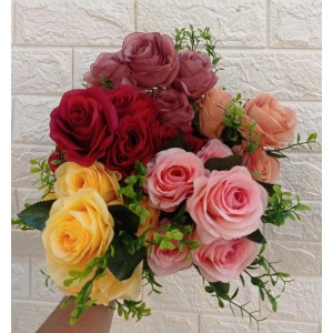 FL BUQUE DE ROSAS FD-0009BR/BG305104 C/5 GALHOS A42 CM