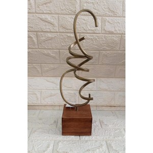 ESCULTURA 19908 DE METAL E MADEIRA A48CM