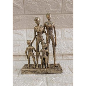 ESCULTURA 20124 FAMILIA EM POLIRRESINA A23CM